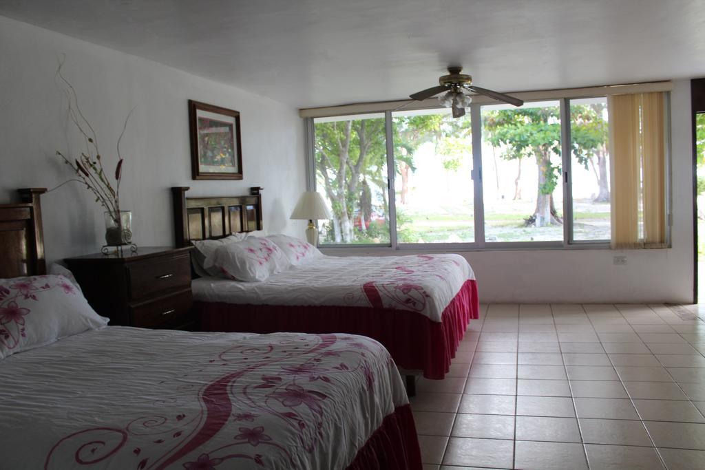 Freedom Shores "La Gringa" Hotel - Universally Designed Isla Aguada Exterior photo